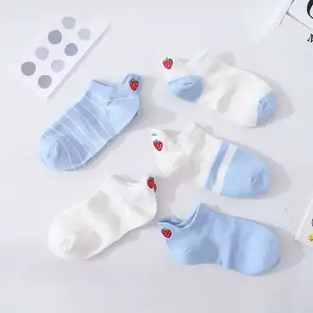 

2 Pairs Ankle Socks Women Breathable Cotton Casual Short Boat Sock Invisible 5 Candy Colors Kawaii Strawberry Embroidery Girls