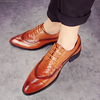 

38-48 Fashion Leather shoes Men Dress Shoe Pointed Oxfords Shoes For Men Lace Up Designer Luxury Men Formal Shoes 2020