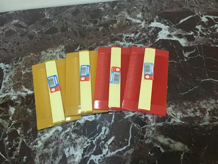Напрямую от производителя, четыре красотки, двухсторонняя расческа, смола, небольшой массаж гребень для животных, очень близкий шаг, расческа Ши Цзи Шу