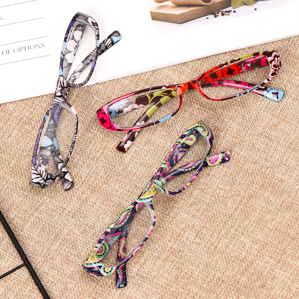 New Fashion Women Reading Glasses Matching Pouch Ultra Light Resin Print Flower Magnifying Eyeglasses Vision Care 1PC