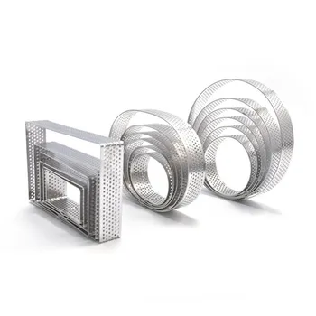 

6 Pieces Cake Mousse Ring Heat-Resistant Perforated Stainless Steel Pastry Tart Rings Cookie Cutters