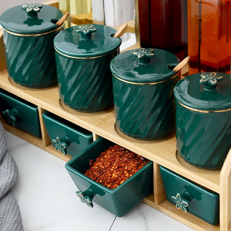 Latest Top Nordic Simple Emerald Ceramic Sugar Salt Seasoning Pot Glass Bottle Combination Set seasoning jars Sauce bottle