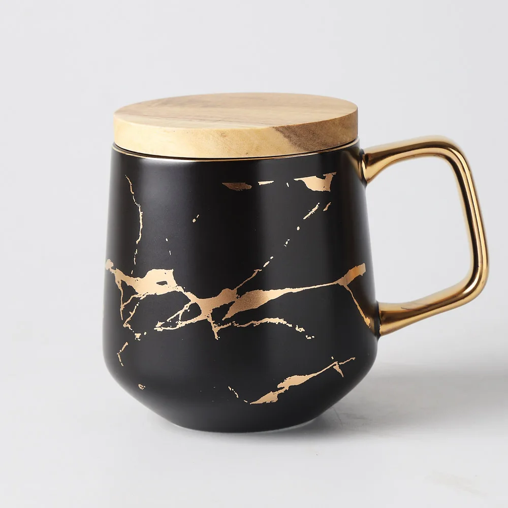 Black Mug with Lid MUZITY Ceramic Coffee Mug with Lid Porcelain Tea Cup and Wooden Saucer Special Marble Golden Design Mug - Цвет: Black Mug with Lid