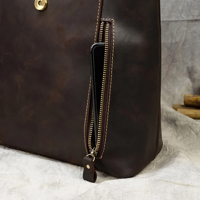 Brown genuine cowhide leather women rucksack daypack Vintage Crazy horse leather Men Backpack 26 Haf2fc9a43a2d49b083498a8c9eb0299ef