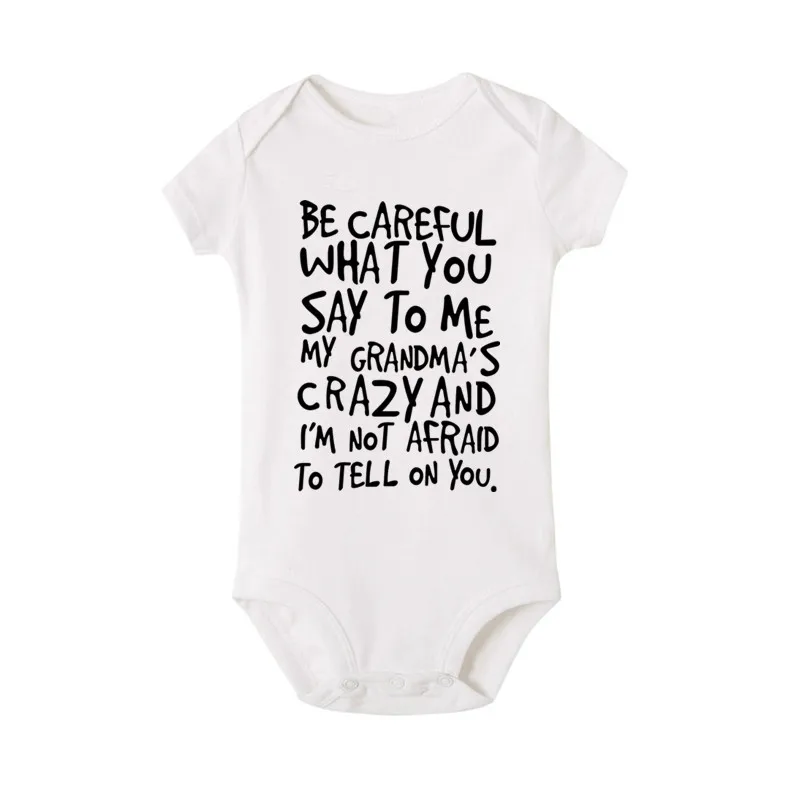 Летний детский хлопковый костюм с надписью «My Grandma Is Crazy» для новорожденных мальчиков и девочек; Детский комбинезон; одежда для детей 0-18 месяцев