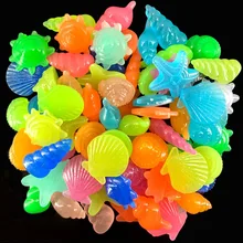 10/50 pçs pedras brilhantes luminosas concha em forma de estrela do mar escudo para passarelas de mesa de tanque de peixes brilho do jardim na decoração de seixos escuros