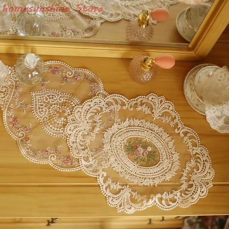 Embroidered Lace Placemat Dining Table Kitchen Insulation Mat Heat-resistant Pad