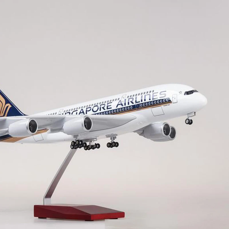 1: 160 весы 45 см модель самолета Аэробус авиакомпании Сингапура A380 с светильник