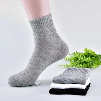 

Solid Color Standardless Foot Bath Socks Stall Men Cheap Athletic Socks Polyester Cotton Adult Tube Gift