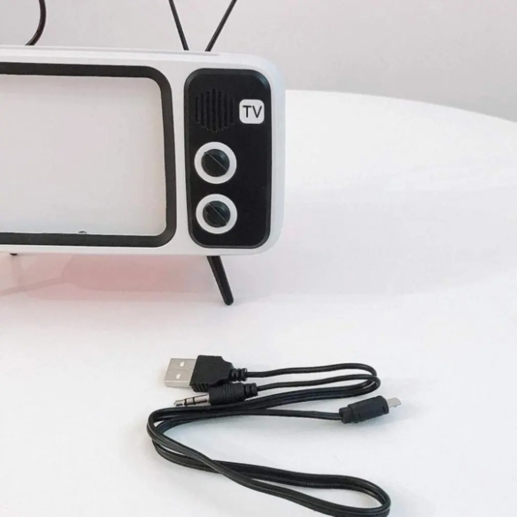 Retro Tv Style Mobile Phone Bracket Card Wireless Speaker Outdoor Wireless Audio Professional