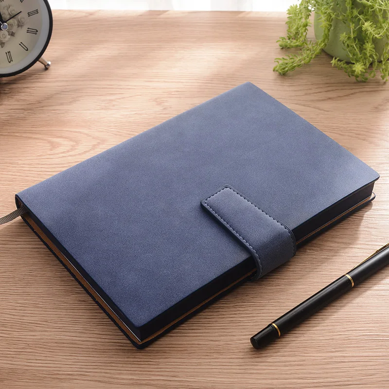 Buckle blue Новинка, А5, Кожаная Обложка для тетрадей,,, блокнот для студентов, записные книжки путешественников, ежедневный, недельный, ежемесячный планировщик, офисные канцелярские принадлежности - Цвет: Buckle blue