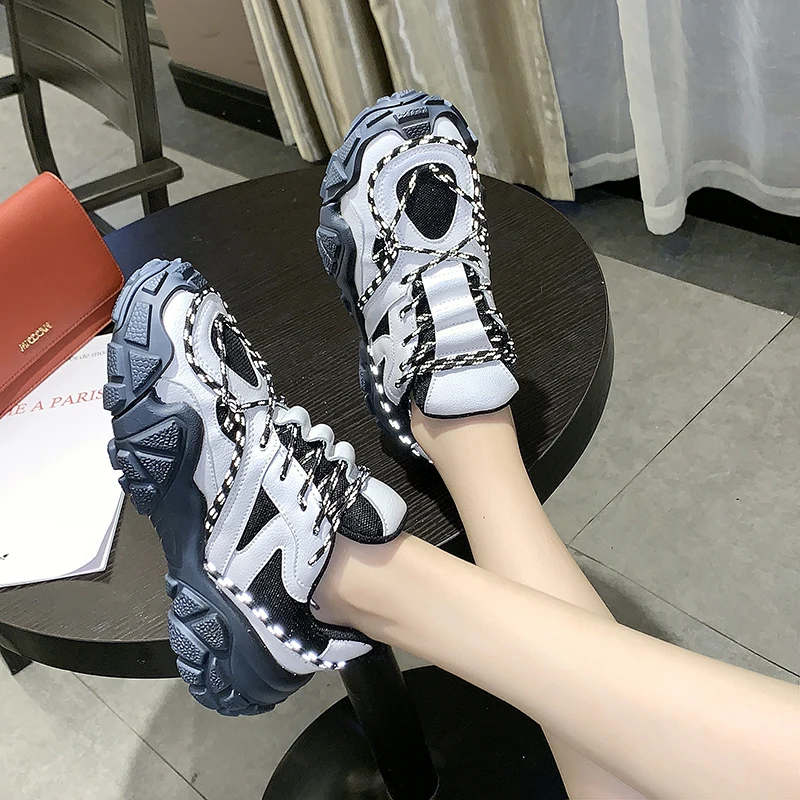 

2019 Autumn/Winter Women Casual Shoes Thick Sole Chunky Sneakers Platform Sneakers Students Comfortable Sports Shoes