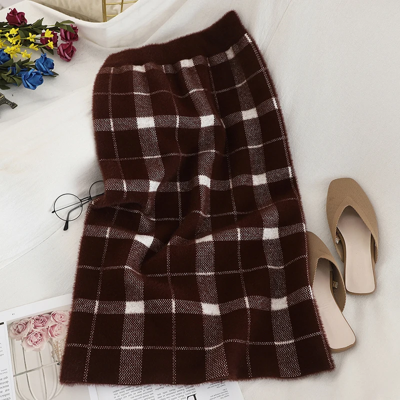 Осенне-зимняя новая Корейская Стильная трикотажная клетчатая юбка с высокой талией и разрезом средней длины, стильная плюшевая юбка