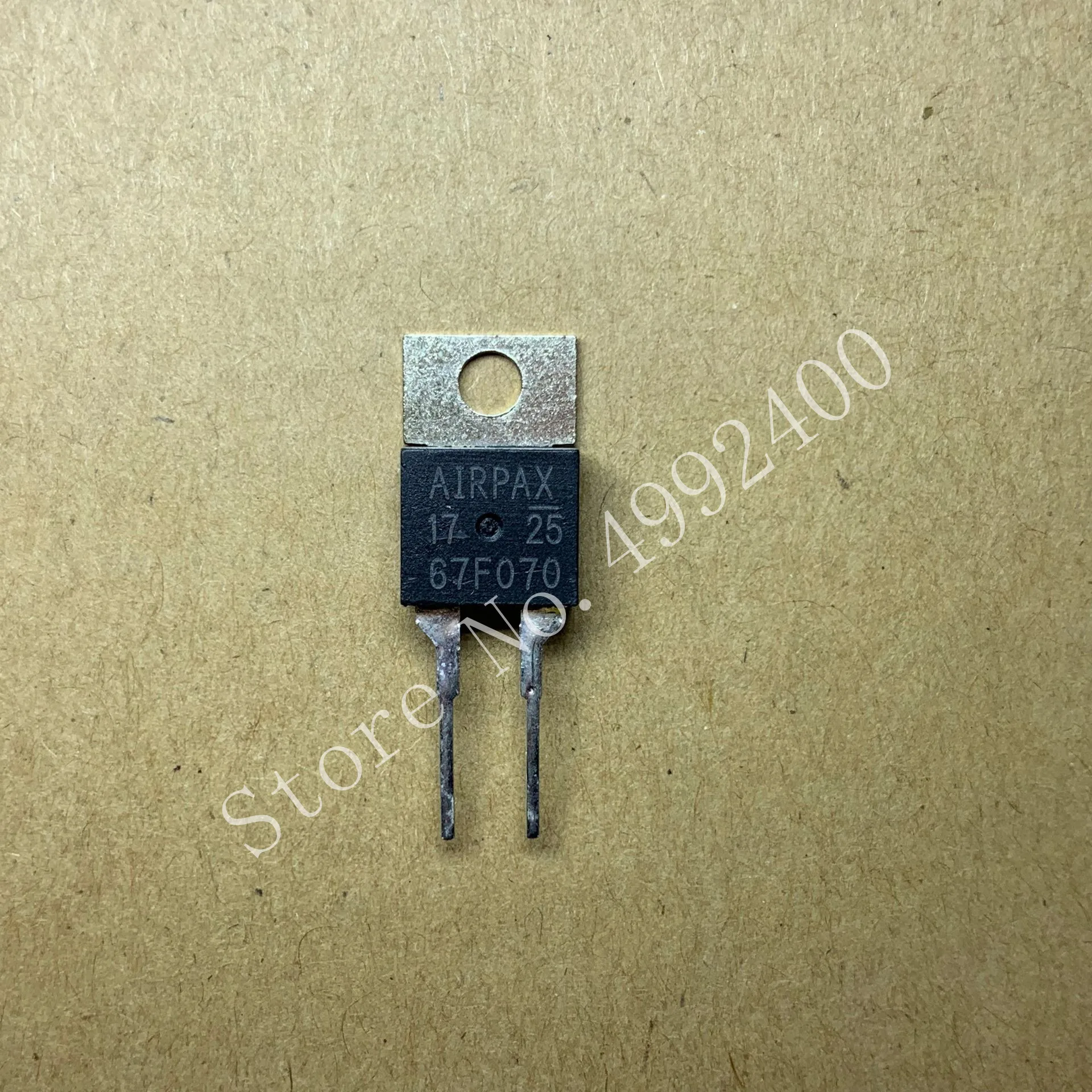 30 шт./лот 67F070 TO-220