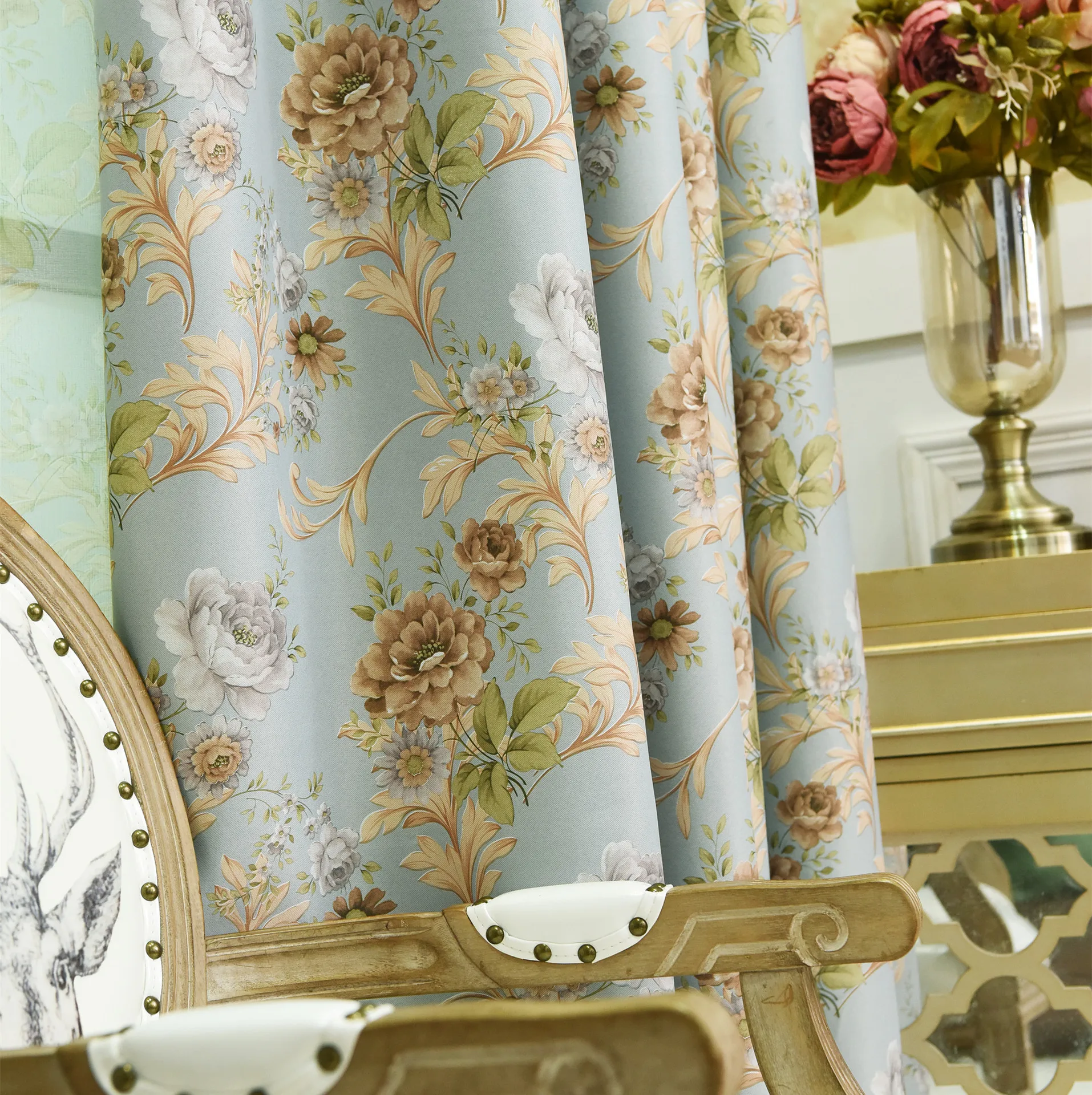 

European Style Cuetains Simple Modern Shredded Flowers Completely Shaded Curtains for Living Dining Room Bedroom