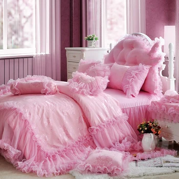Goedkoop Roze Prinses Kant Beddengoed Set Luxe Koningin Koning Sprei Set Jacquard Dekbed Dekbedovertrek Bed Rok Laken Katoen Parure de Lit