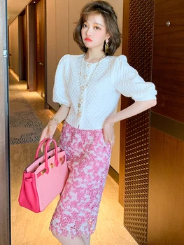 

Three-dimensional Jacquard Beaded Buckle Lantern Sleeve Top + Embroidered Lace Overskirt Suit Women's 2020 Early Autumn New