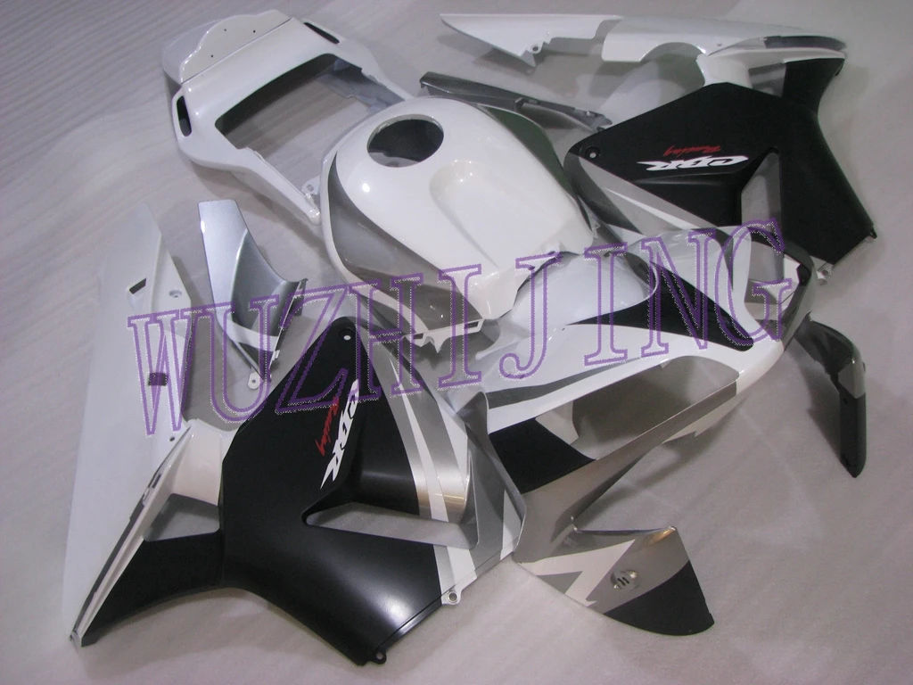 Кузов CBR 600 RR 03 Обтекатели CBR 600 RR 2003 Пластик Обтекатели CBR 600 RR 2003-2004