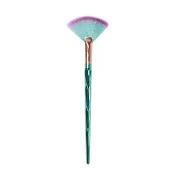 

One Piece Fan-shaped Makeup Brush Beauty Tool Make-Up Tool for Beginners