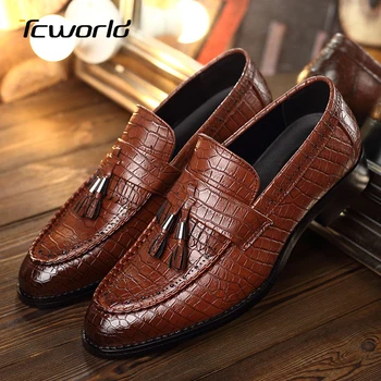 

Tcworld Casual Brogues Men's Leather Loafers High Quality Crocodile Pattern Business Zapatos De Hombre Wedding Tassel Shoes