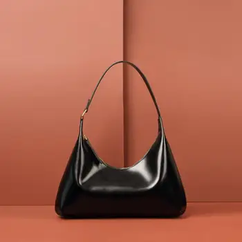 

2019 Retro Moon Tooth Bag, Special Shoulder Bag, Bright Skin, Hand-held Half Moon Underarm Bag