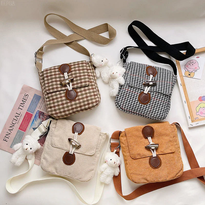 Children Lightweight Portable Cute Teddy Design Canvas Shoulder Bag