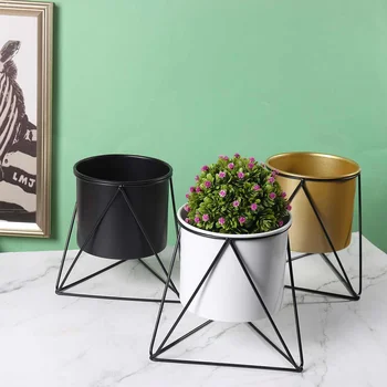 

Nordic Style Geometric Iron Flower Pot Stand Vase Triangle Creative Home Garden Desktop Shelf Succulent Green Plants Holder Rack