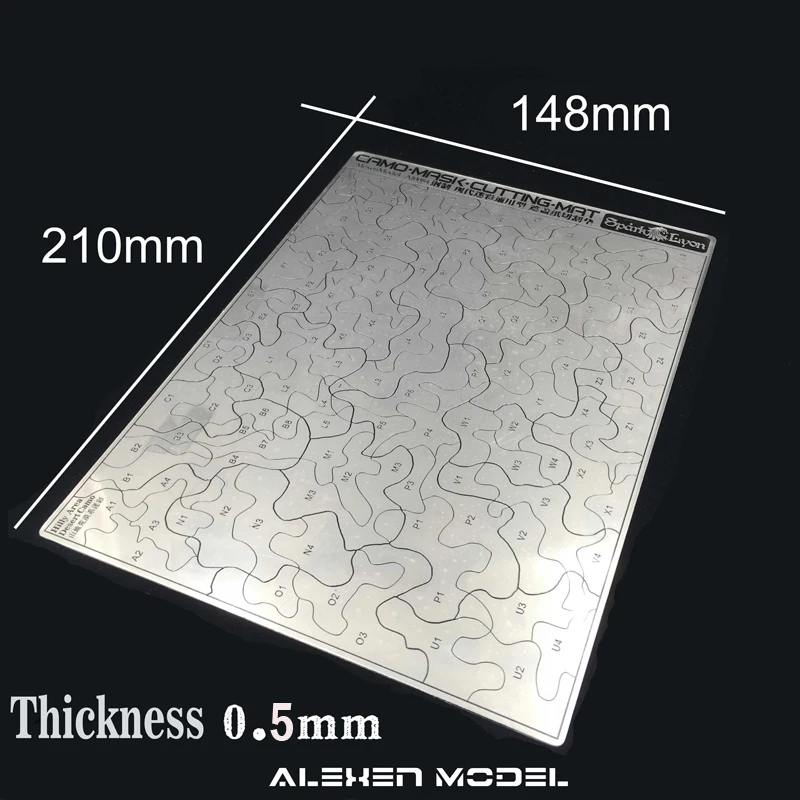 

1pc Camo Mask Cutting Mat Forest Camo Hilly Area Desert Camo Cutting Pad Military Model Making AJ0084