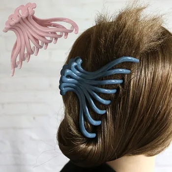 

Hollow Colorful Girls Hairpins Hair Claw Crab Clamp Plastic Hair Clips for Women Barrettes Hair Claws for Women Hair Accessories