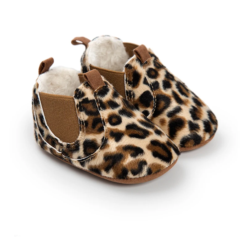 Однотонные мягкие зимние ботинки с леопардовым принтом для маленьких девочек Теплая обувь для маленьких мальчиков зимние детские ботинки обувь для маленьких девочек Обувь для новорожденных
