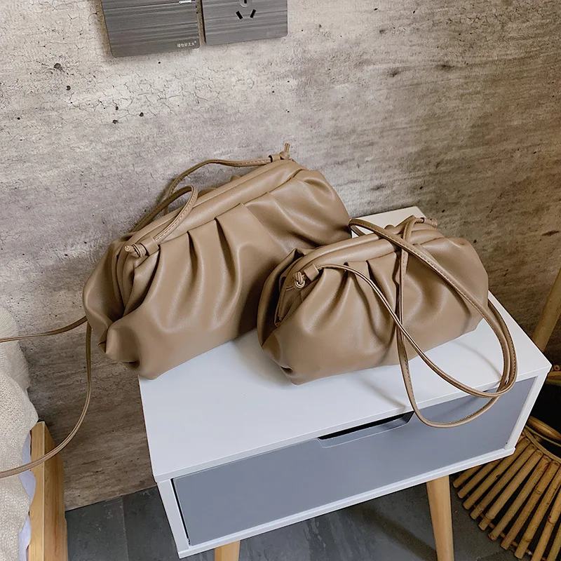 Женская диагональная упаковка новая горячая дикая простая, из искусственной кожи замок через плечо модный легкий зажим Hobos сумка ниша дизайн