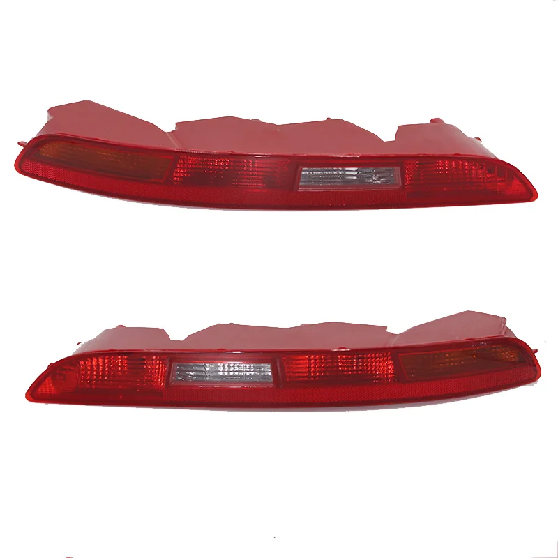 

1pcs 8UD945096 8UD945095 Left Right Side Rear Bumper Light without Bulbs Lower Tail Lamp Cover for Audi Q3 2012-2015