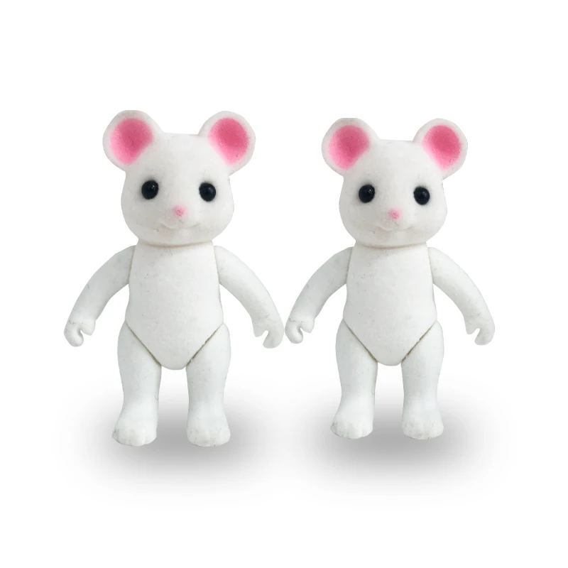 Dollhouse Accessories: Fashionable Forest Animal Family Clothing Set