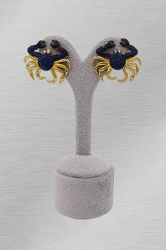 

Crab Zircon Earrings Light Navy Blue