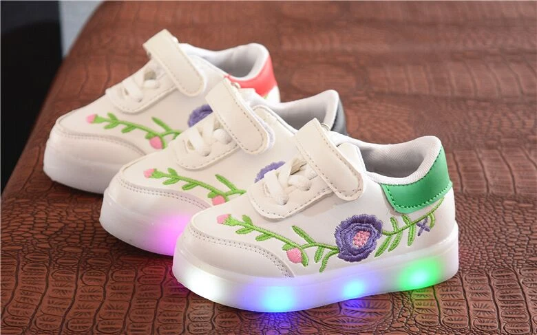 2019 nuevos zapatos de luz LED para niños con luces hombres y mujeres zapatos casuales zapatos luminosos zapatos deportivos Coreanos|Zapatillas deportivas| - AliExpress