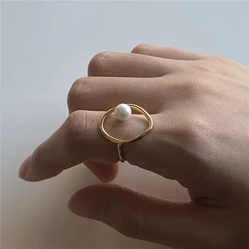 

RUIYI Women's 925 Sterling Silver Pearl Rings Elegant Stylish Sample Gold Geometric Ring for Women Fashion luxury Jewelry Gift