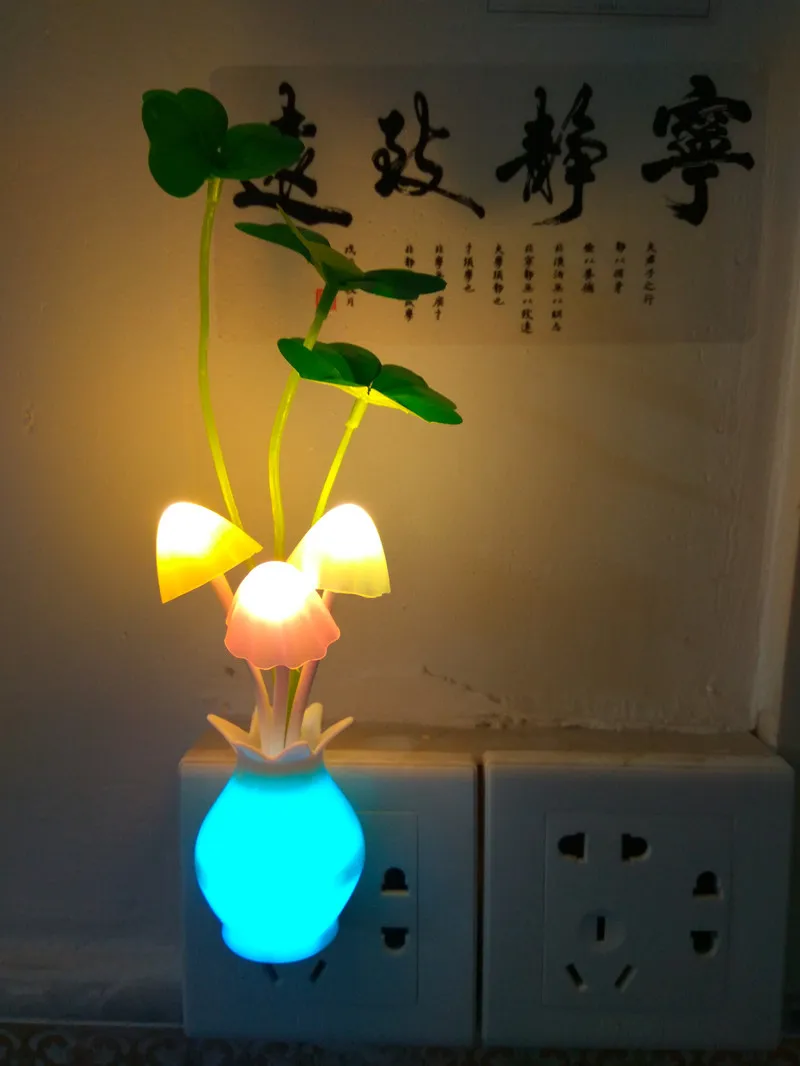 发光四叶草