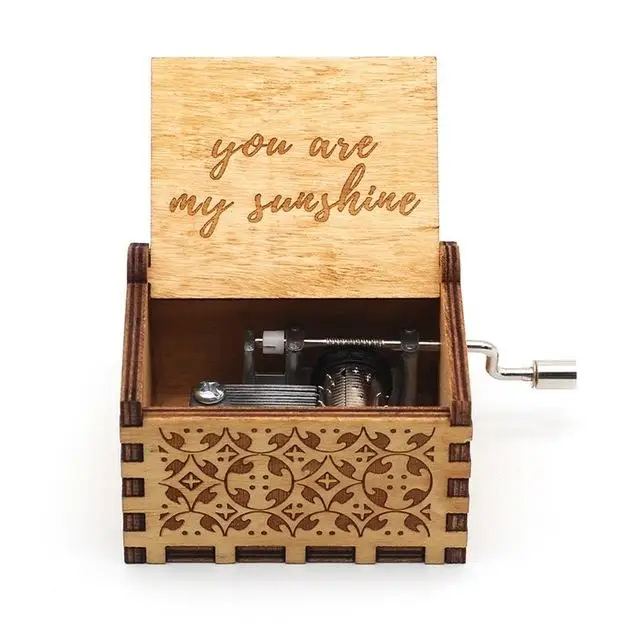 Vip резная деревянная коробка с рукояткой старинная музыкальная королева игра трон музыкальная шкатулка Рождественский подарок на день рождения - Цвет: You are my sun