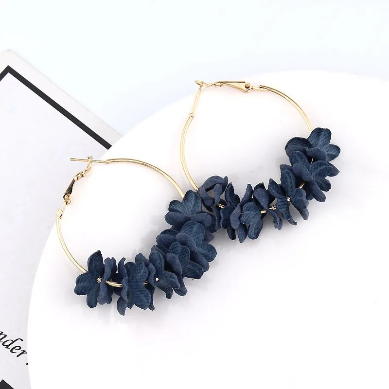 New-Round-Drop-Earrings-Geometric-Korean-Big-Flower-Earrings-Women-Fashion-Temperament-Female-Fabric-Flower-Earrings (3)