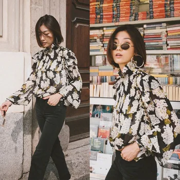 

Hydrangea Flowers Print Women's shirt Silk pleated Fairy Lady long-sleeved Soft Ruffles Trim Blouse and Top