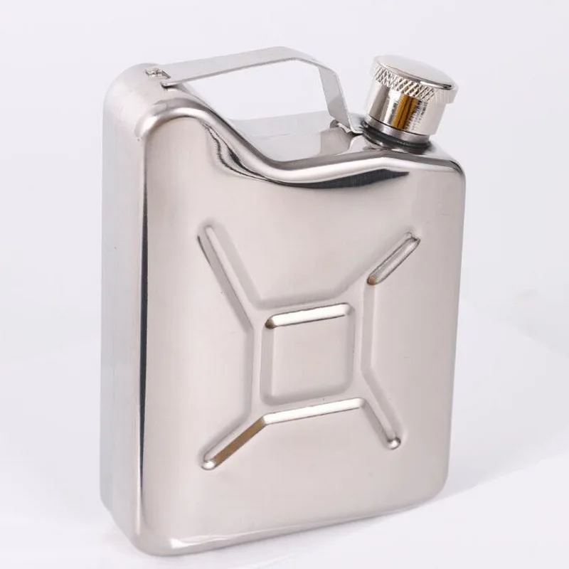 

New portable stainless steel hip flask in 2020