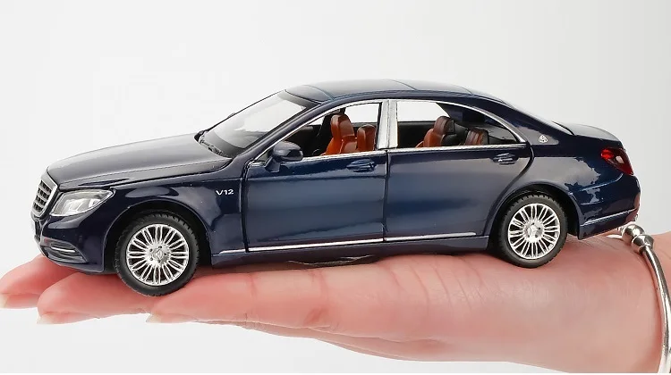 Новинка 1:32 Maybach S600 литье обратно в Металлическая Модель автомобиля игрушки дети высокого моделирования звук и свет 6 двери автомобиля Модель игрушки