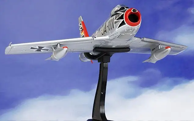 Хобби мастер F-86 Canadair Sabre Mk 6 Luftwaffe JG 71 рихтофен# JA-111 Erich Hartmann Alhorn Германия 1/72 литье под давлением модель самолета