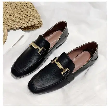 black Осенняя обувь в горошек из мягкой кожи; коллекция года; женские лоферы без застежки с квадратным металлическим носком; женская обувь на плоской подошве размера плюс 42 - Цвет: black