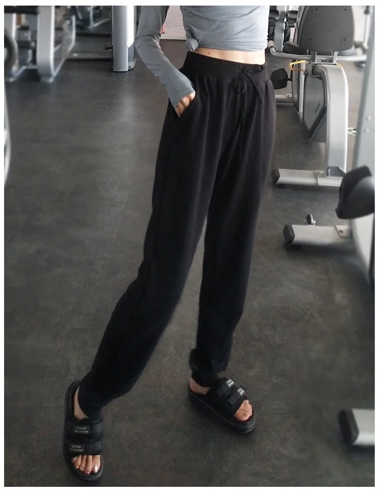 12192592820_1309251793