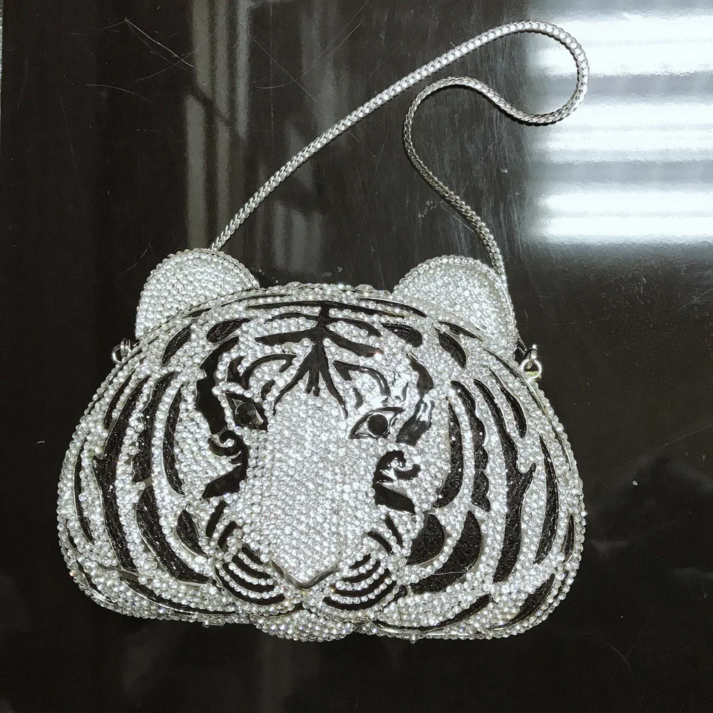BL054