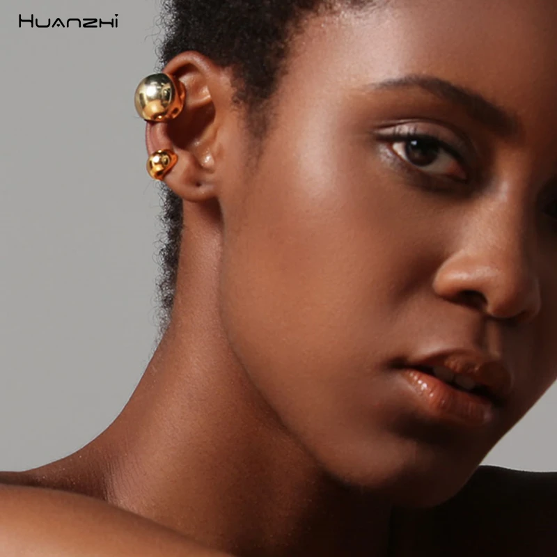 HUANZHI New Fashion Metal Gold Silver Spherical Small Bead Ear Clip Geometric Punk Stud Earrings Jewelry