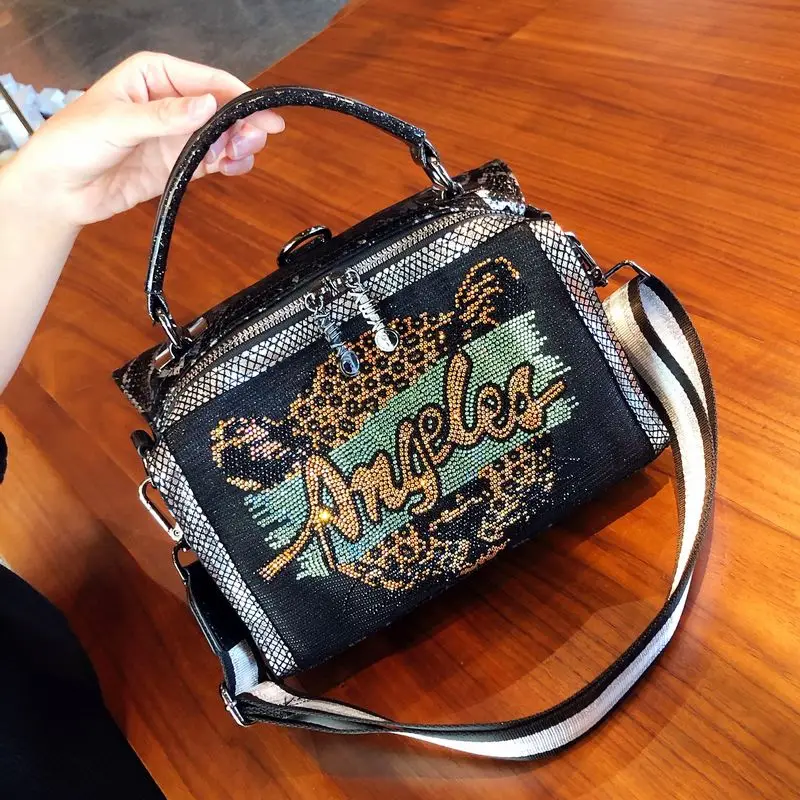 

Hot Rhinestone Backpack Women 2020 New Fashion All-match Personality Women's Bag Shoulder Diagonal Backpack Small Bag Mochilas