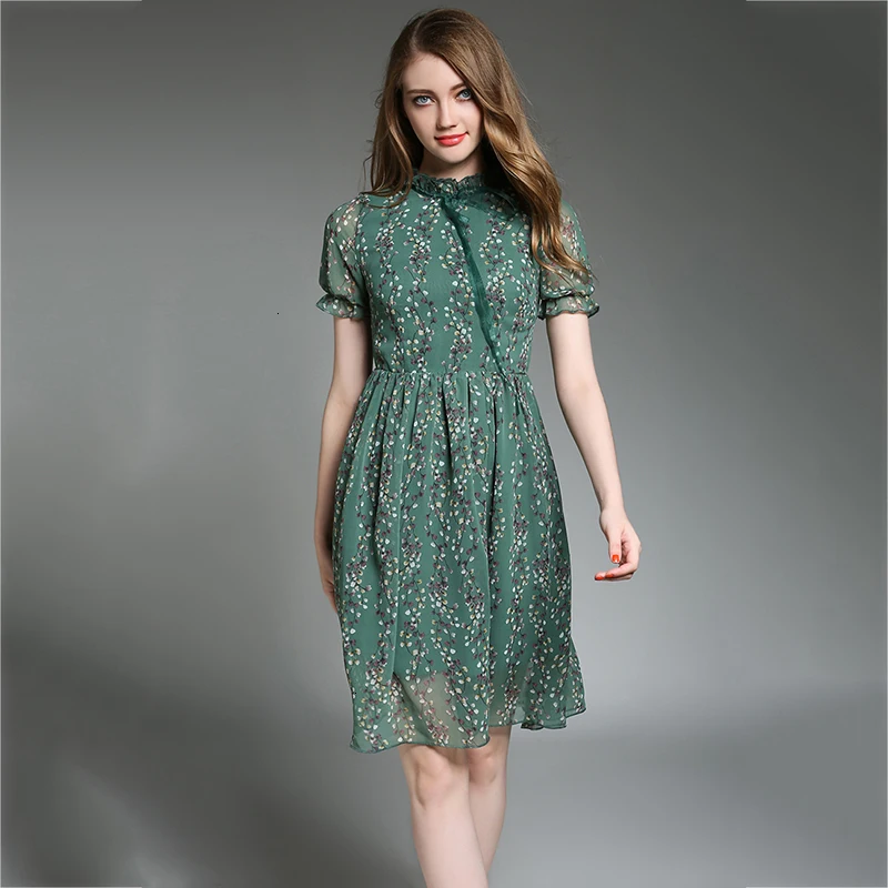 

Summer Women's Vintage Printed Dress Long Mouths Rising Casual Chiffon Dress European Style Elastic waist A dress