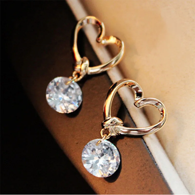 

2019 Fashion Bijoux Earring Heart Zircon Stud Earrings For Women Pearl Earrings Rhinestone Crystal Wedding Jewelry Girl WD610